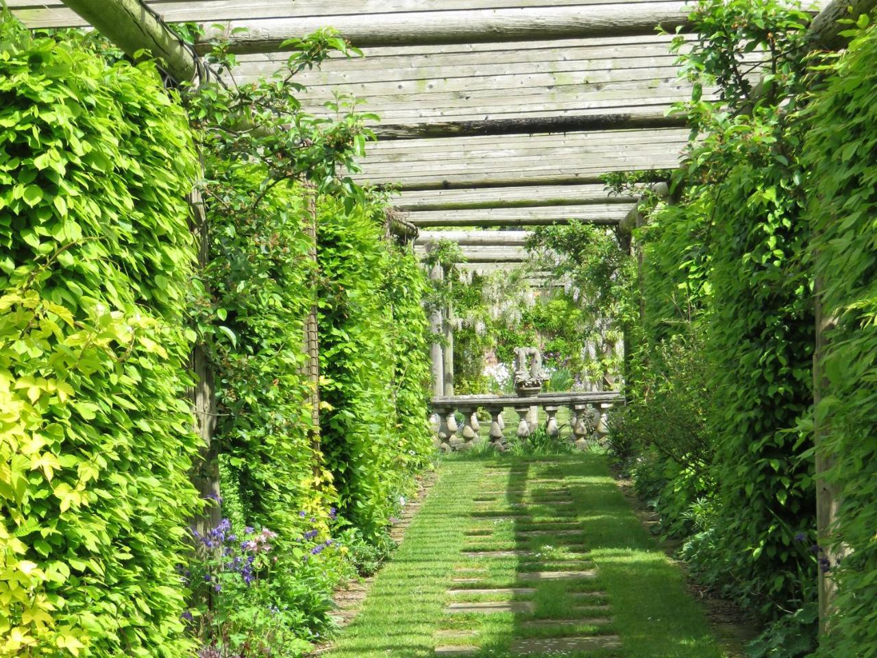 The Packing House Villa Severn Stoke Luaran gambar